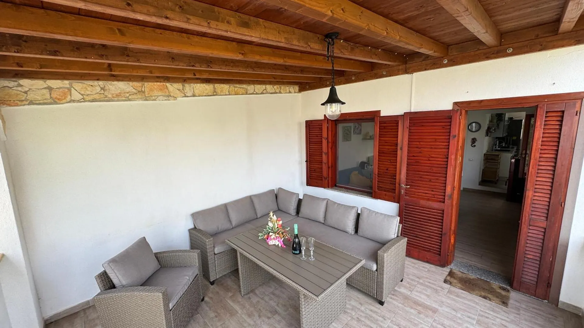 Hébergement de vacances Villino Veronica Porto Columbu - Perd'E Sali